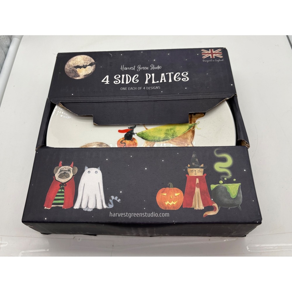 Harvest Green Studio Halloween Dog Cat Salad Dessert Plates (4)